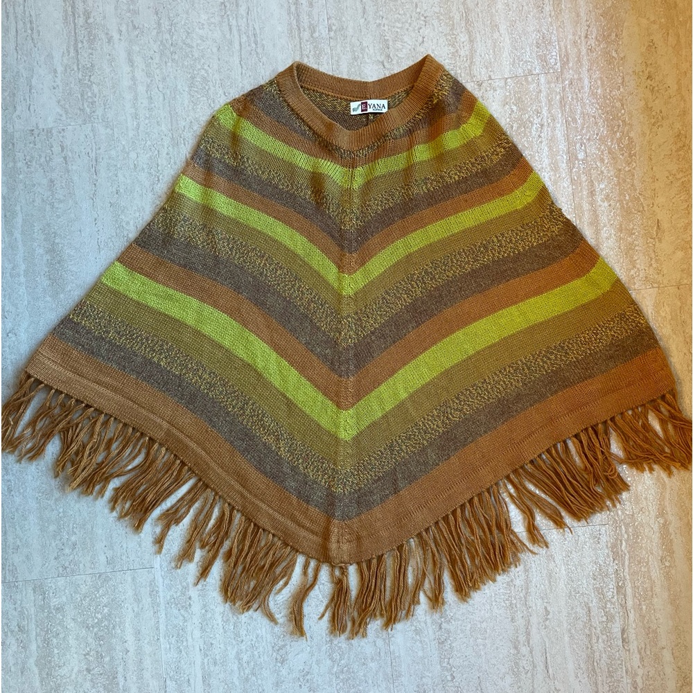 E Yana Alpaca poncho/Shawl fringed edge fall colors
